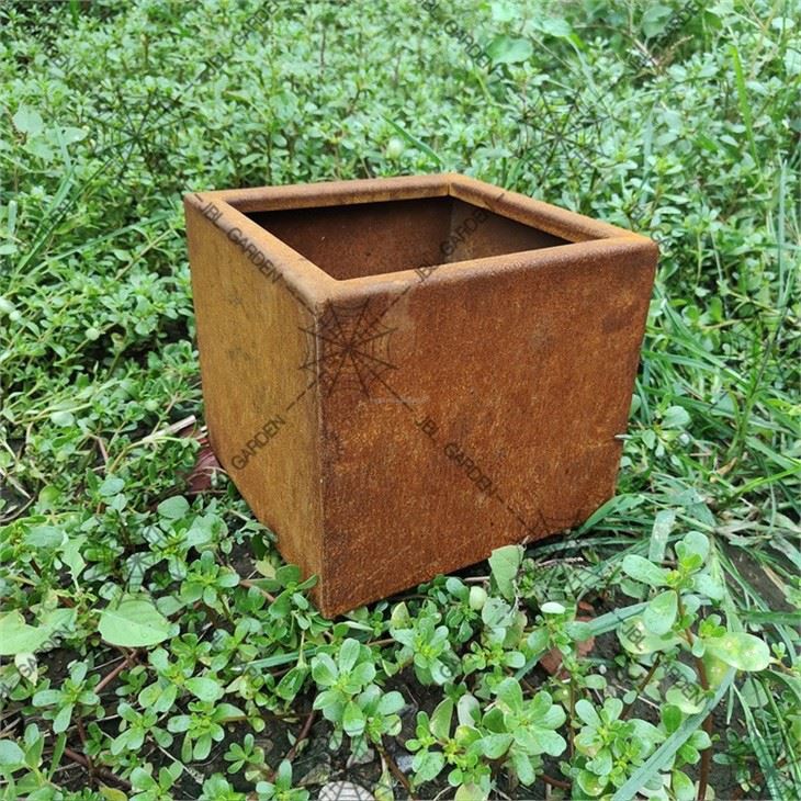 Metal Oblong Planters