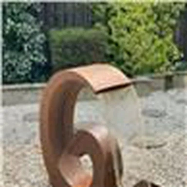 Kültéri dekorációs szökőkút