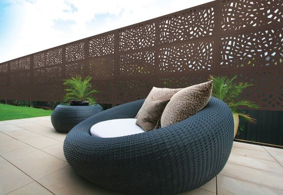 Concealment Privacy Screen