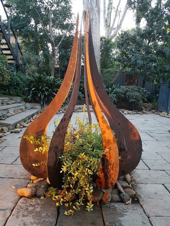 The Image Of The Sculpture